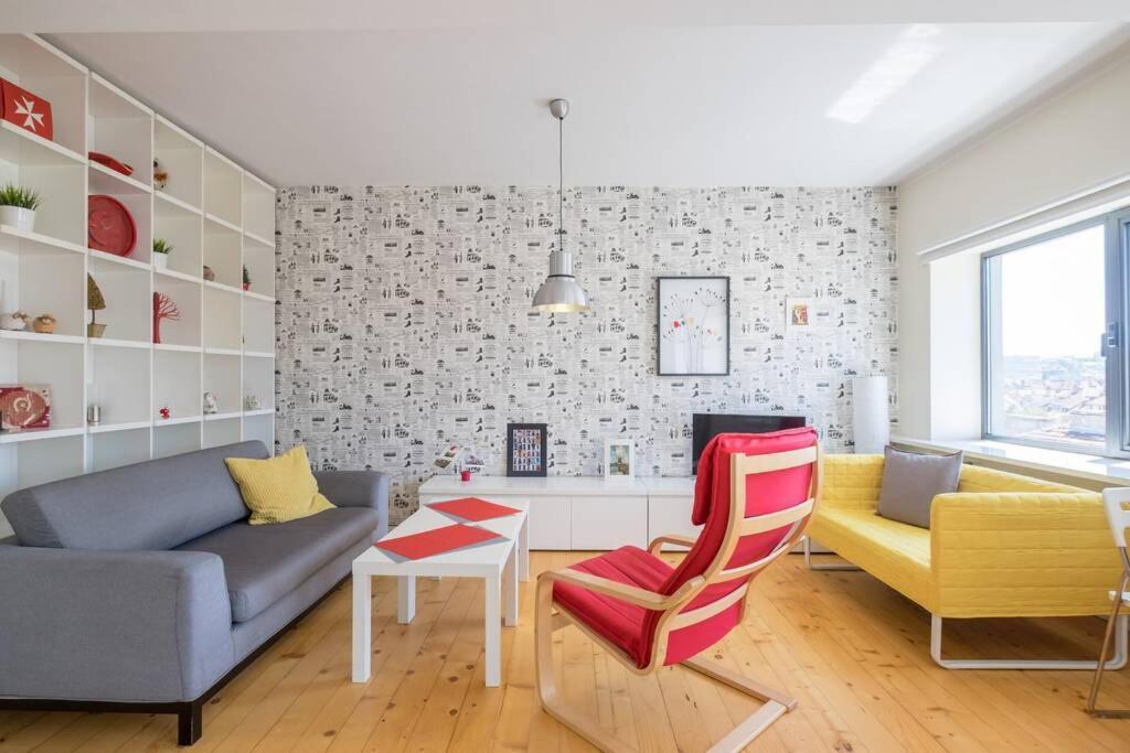 Home Is Where The Heart Is ~ 1-Bdr Central Charm Sofía Exterior foto